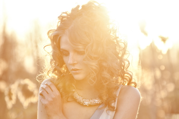 fashion\110230Welcome.spring\luca_patrone_aurora_potenti_welcome_summer06.JPG
